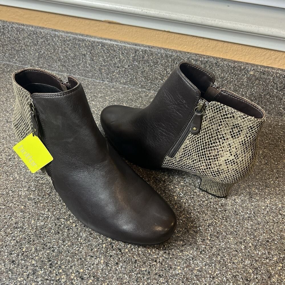 Hotter Women's Size 11 Comfort Casual Booties Brown Leather Snake Skin Print Zip